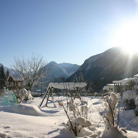 Hotel Gasthaus Schaefle Bürserberg エクステリア 写真