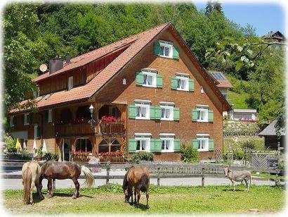 Hotel Gasthaus Schaefle Bürserberg エクステリア 写真