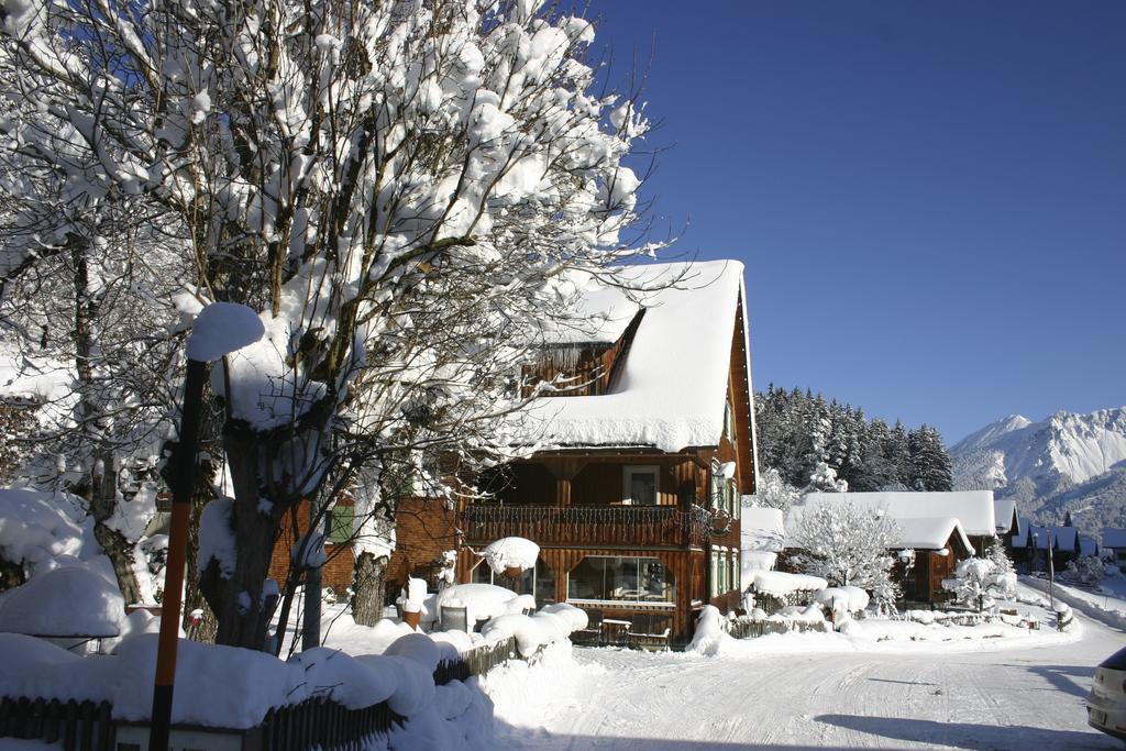 Hotel Gasthaus Schaefle Bürserberg エクステリア 写真
