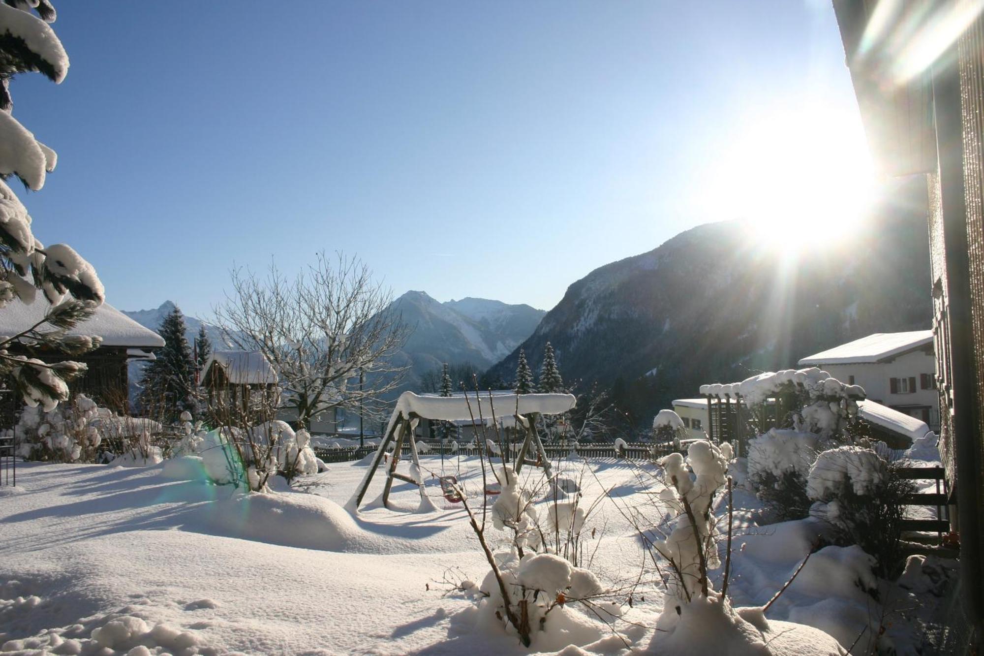 Hotel Gasthaus Schaefle Bürserberg エクステリア 写真