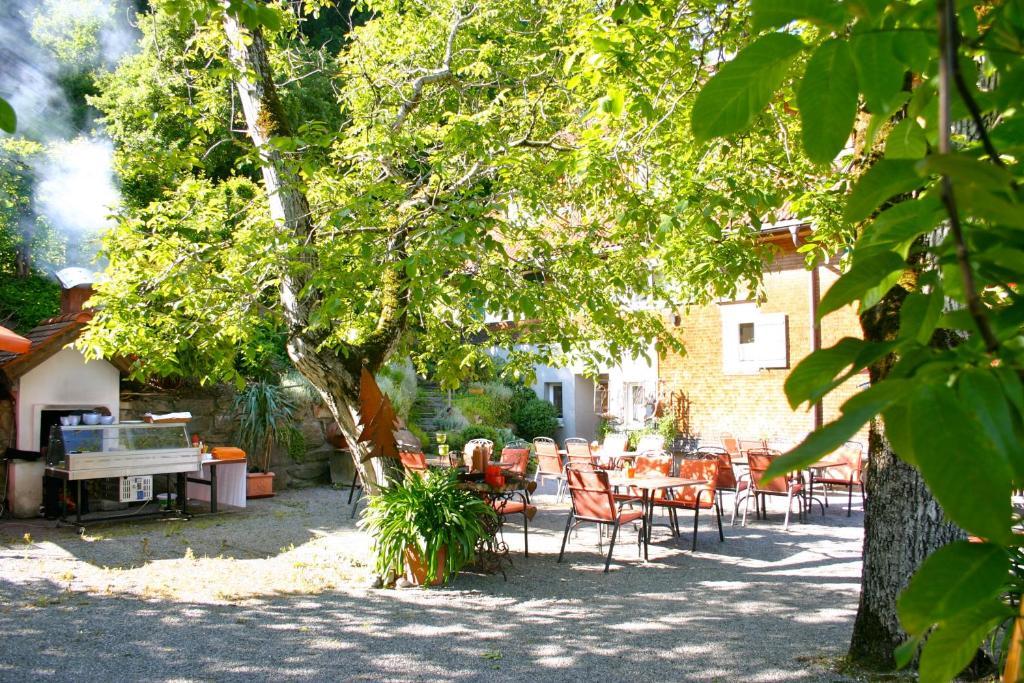 Hotel Gasthaus Schaefle Bürserberg エクステリア 写真