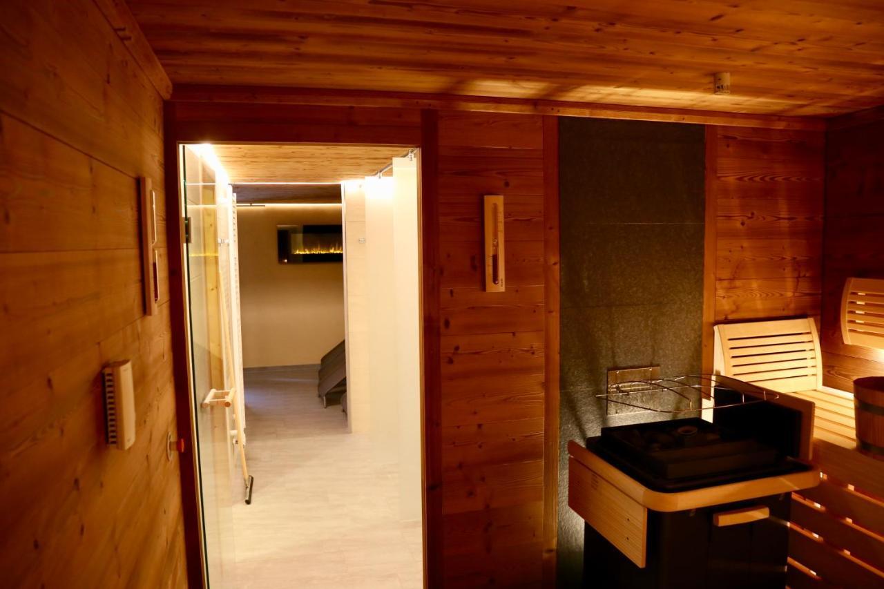 Hotel Gasthaus Schaefle Bürserberg エクステリア 写真