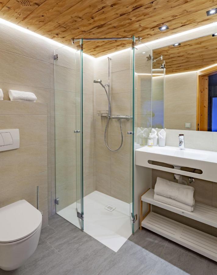 Hotel Gasthaus Schaefle Bürserberg エクステリア 写真